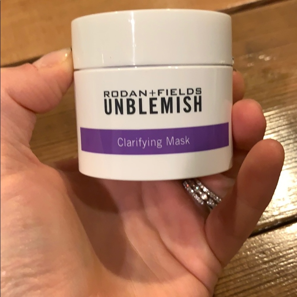 R&F Clarifying Mask